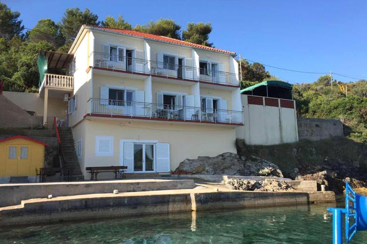 Apartment Savar 8079A Brbinj Bagian luar foto